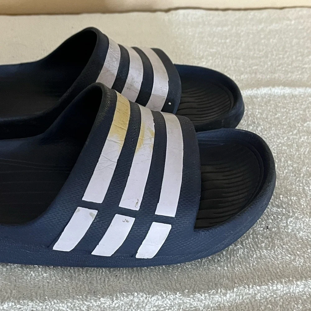 adidas slip imperfection
